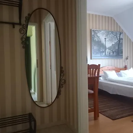Europa Panzio Bed & Breakfast