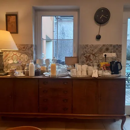 Europa Panzio Bed & Breakfast 3*